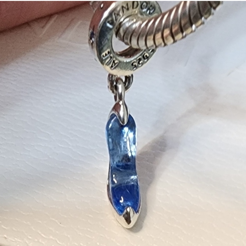 NWOT Pandora x Disney Cinderella's Glass Slipper Charm Blue Crystal - 793071C - Picture 12 of 16